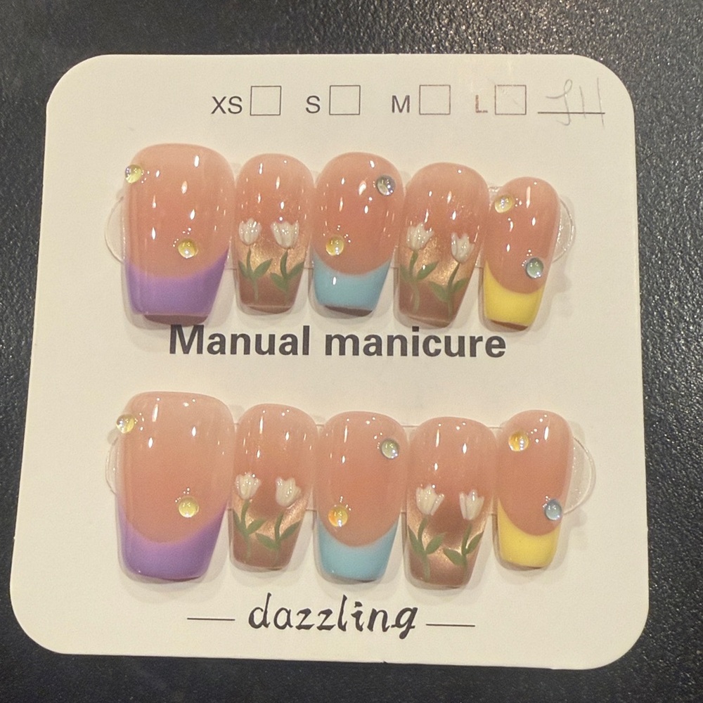 Dazzling Nail Art Set - Multicolor